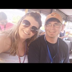 Meet your Posher, Bailey